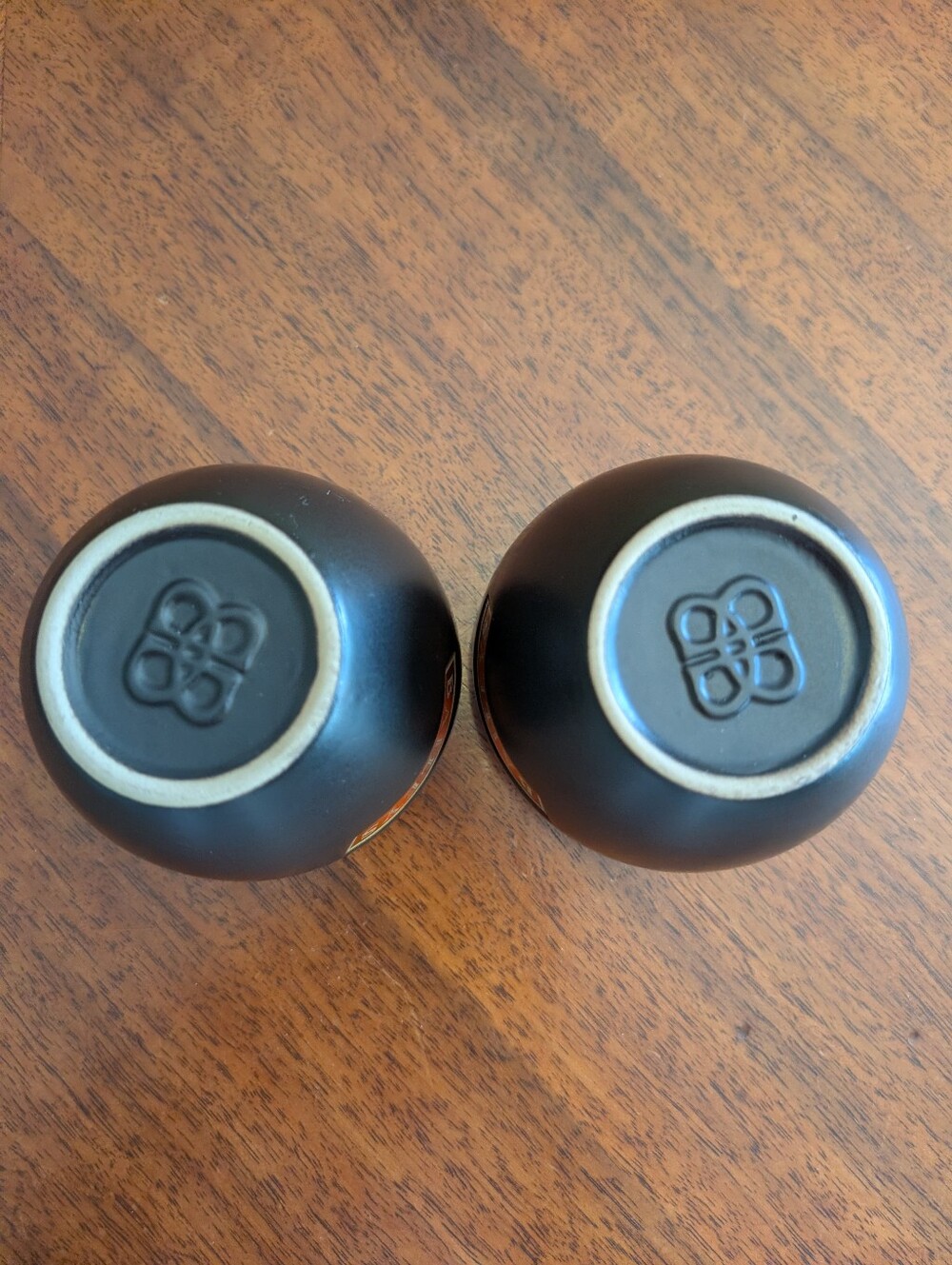Baileys Irish Cream Ceramic Liqueur Cups Set of 2 Black Barware - Picture 5 of 10